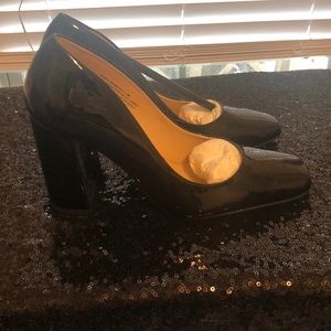 NWT Steve Madden Patent Leather Square Toe Pumps size 7.5 (fit like a 7)